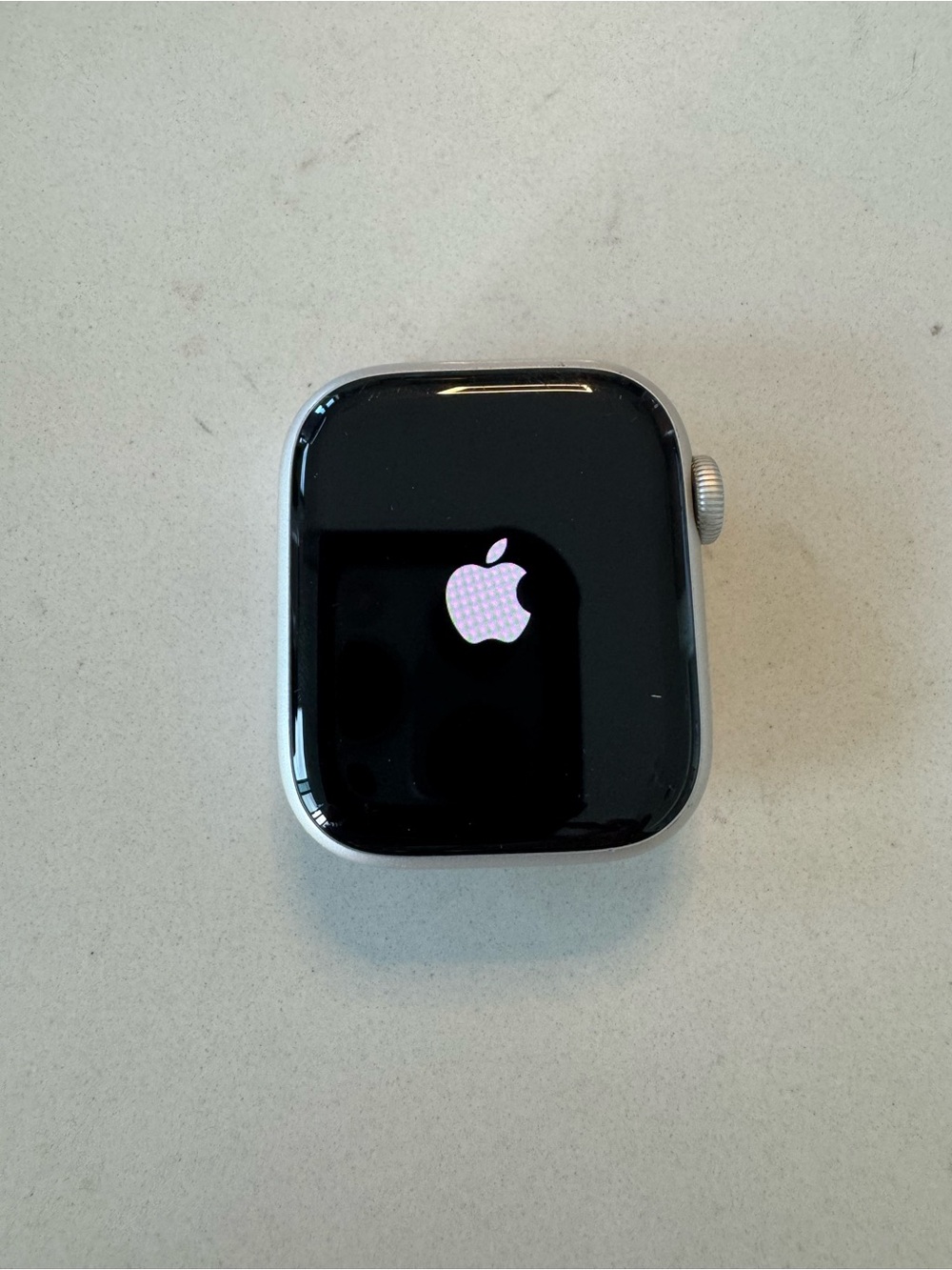 Apple Smartwatch 41mm Series 7 Nike in Titanium silver in good condition.